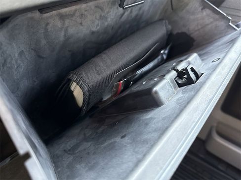 Used 2011 Ford F250 XLT image 35