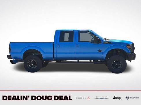 Used 2016 Ford F250 Lariat w/ Lariat Ultimate Package AWD/4WD image 7