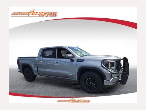 Used 2025 GMC Sierra 1500 Elevation AWD/4WD image 1