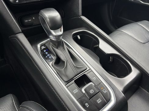 Used 2020 Hyundai Santa Fe Limited image 26