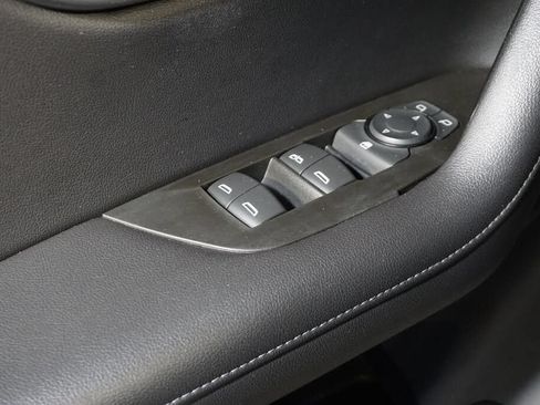 Used 2019 Chevrolet Blazer LT w/ Sound & Technology Package AWD/4WD image 13