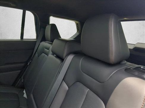 New 2026 Jeep Cherokee Limited AWD/4WD image 15