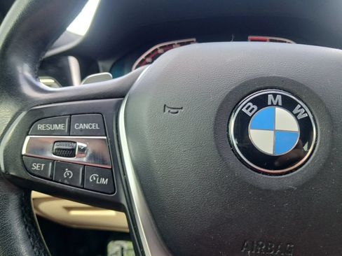 Used 2019 BMW 330i xDrive Sedan w/ Premium Package AWD/4WD image 29