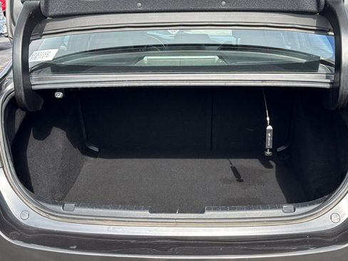 Used 2021 MAZDA MAZDA3 s FWD image 27