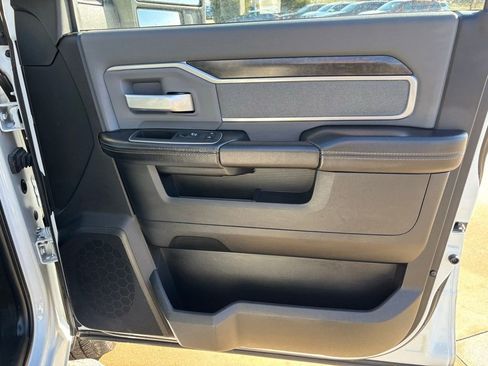 Used 2023 RAM 2500 Big Horn w/ Level 1 Equipment Group image 16