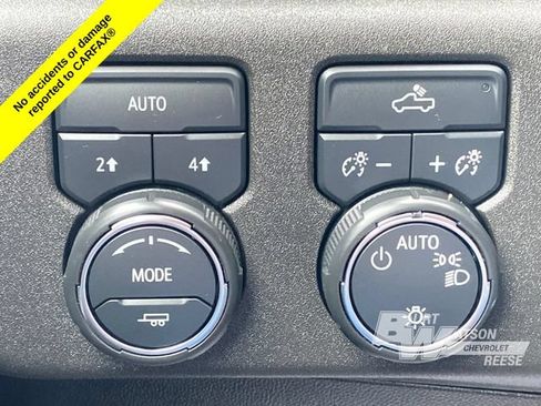 Used 2023 Chevrolet Silverado 1500 LT AWD/4WD image 34