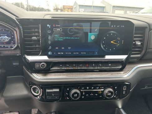 Used 2023 Chevrolet Silverado 1500 LTZ w/ LTZ Convenience Package II image 10