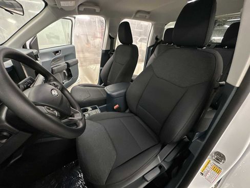 New 2025 Ford Maverick XL FWD image 15