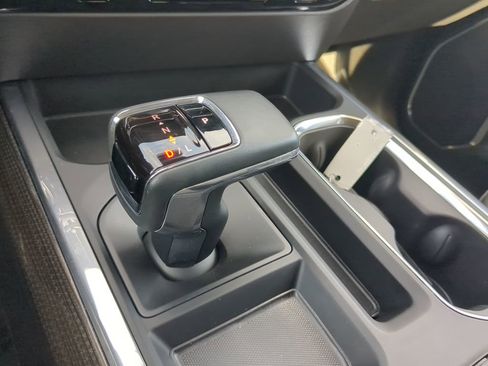 Used 2024 Chevrolet Silverado 1500 LT Trail Boss w/ LT Trail Boss Premium Package image 26