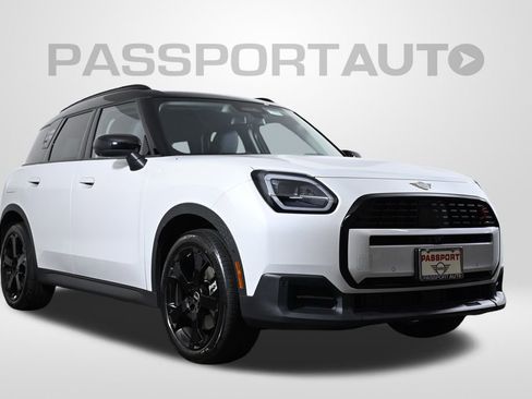Certified 2025 MINI Cooper Countryman S w/ Comfort Package Max AWD/4WD image 3