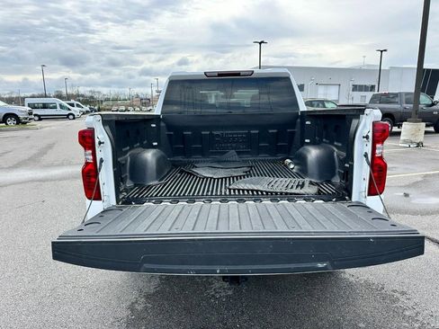 Used 2025 Chevrolet Silverado 1500 LT image 5