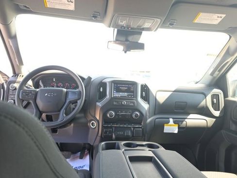 New 2026 Chevrolet Silverado 1500 Custom Trail Boss AWD/4WD image 15