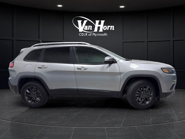 Used 2020 Jeep Cherokee Latitude AWD/4WD image 8