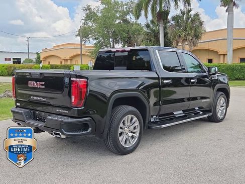 Certified 2023 GMC Sierra 1500 Denali w/ Technology Package AWD/4WD image 4