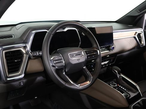 Used 2023 GMC Canyon Denali image 31