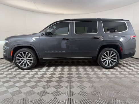Used 2022 Jeep Grand Wagoneer Series I AWD/4WD image 2