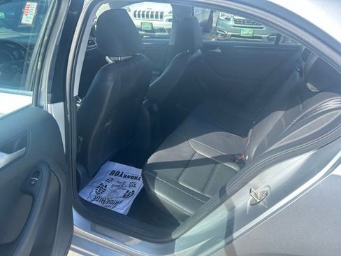 Used 2016 Volkswagen Jetta SEL image 14