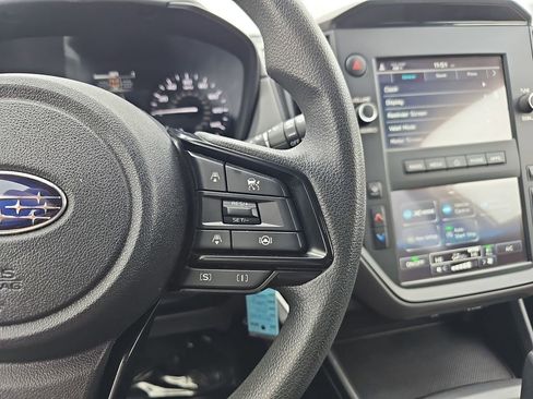 Used 2024 Subaru Crosstrek 2.0i w/ Crosstrek Mirror Package image 19