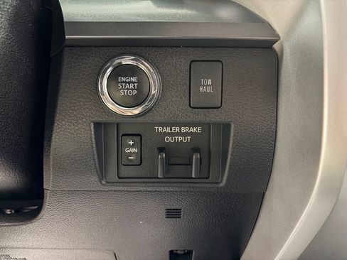 Used 2020 Toyota Tundra TRD Pro AWD/4WD image 25