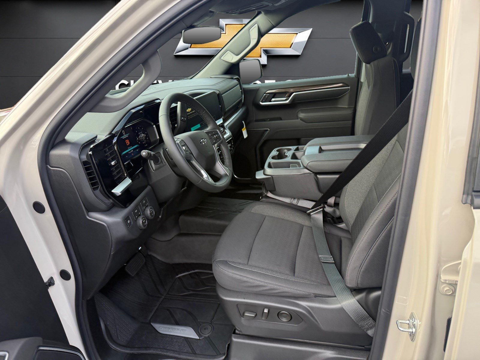 New 2026 Chevrolet Silverado 1500 RST w/ RST Select Package AWD/4WD image 11