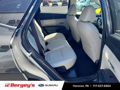 Used 2025 Hyundai Tucson SEL AWD/4WD image 16