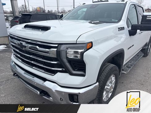 Certified 2024 Chevrolet Silverado 3500 LTZ w/ LTZ Plus Package image 1