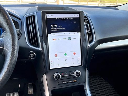 Used 2022 Ford Edge SE w/ Cargo Accessory Package image 6