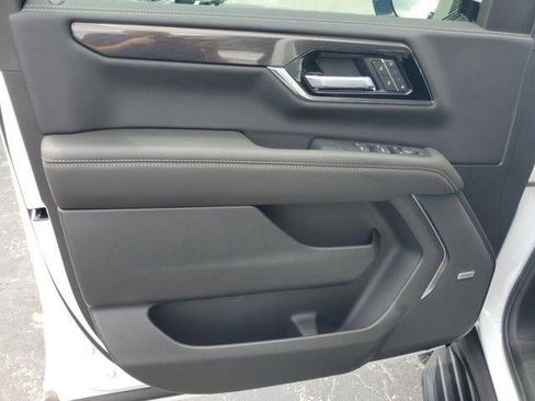 New 2026 GMC Yukon Elevation AWD/4WD image 18