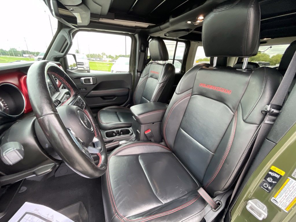 Used 2022 Jeep Wrangler Unlimited Rubicon w/ Cold Weather Group AWD/4WD image 10