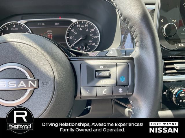 Certified 2025 Nissan Pathfinder SL AWD/4WD image 26