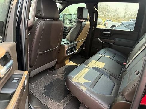 Used 2022 GMC Sierra 2500 Denali w/ Denali Ultimate Package image 14
