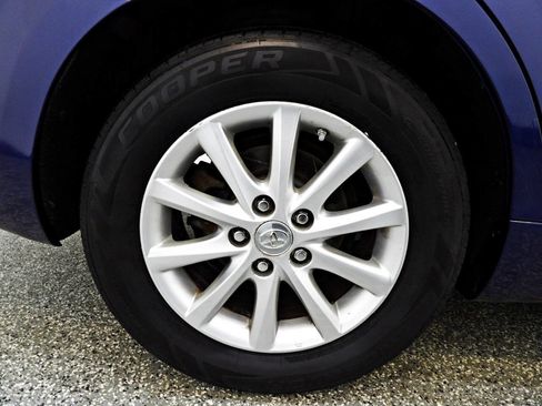 Used 2010 Toyota Camry XLE image 20