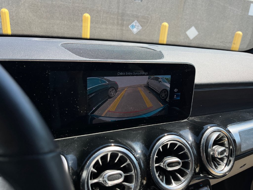 Certified 2021 Mercedes-Benz GLB 250 4MATIC image 24