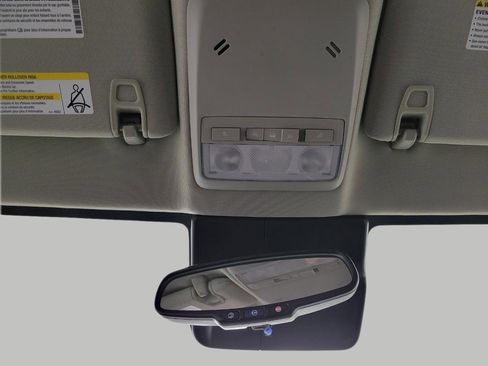 Used 2022 Buick Encore Preferred w/ Safety Package II image 18