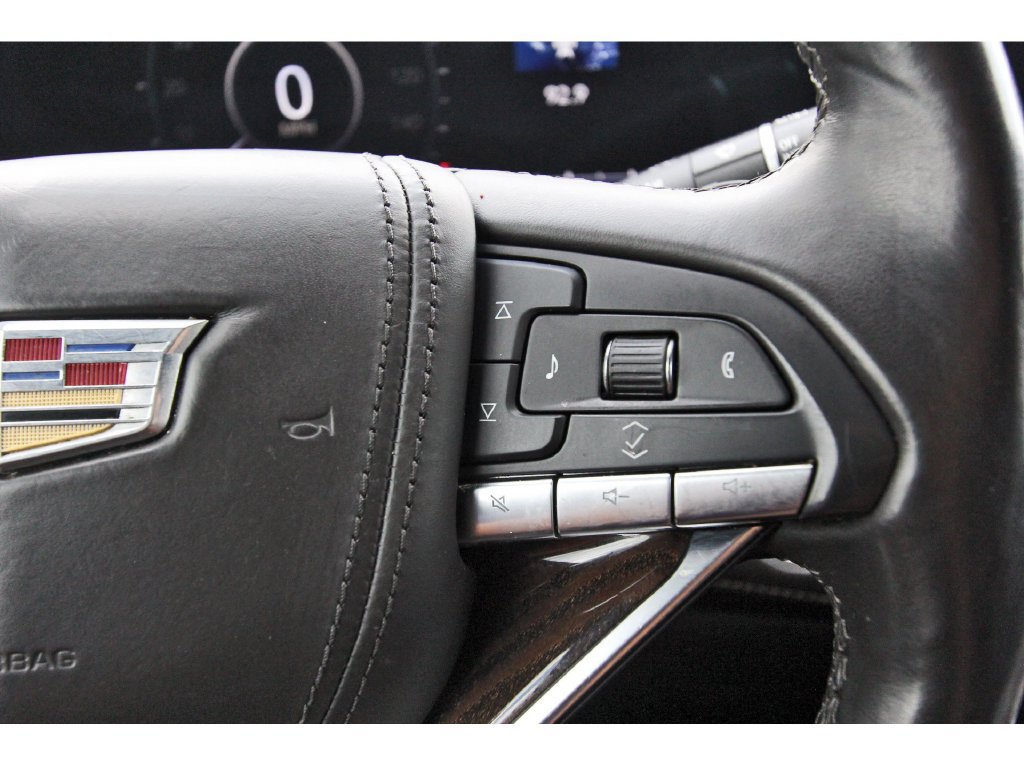 Certified 2023 Cadillac Escalade Sport Platinum w/ LPO, ONYX Package AWD/4WD image 17