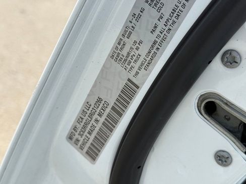 Used 2024 RAM 3500 Tradesman AWD/4WD image 11