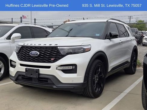 Used 2020 Ford Explorer ST w/ ST Street Pack image 3