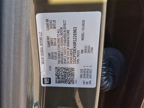 Certified 2024 Chevrolet Colorado Z71 w/ Z71 Convenience Package 2 image 31