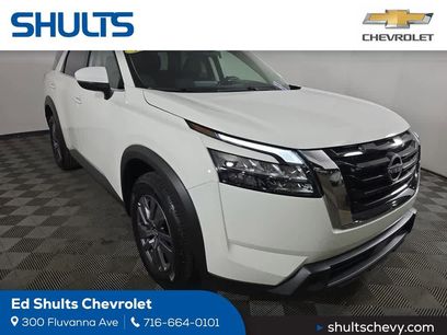 Used 2025 Nissan Pathfinder SV