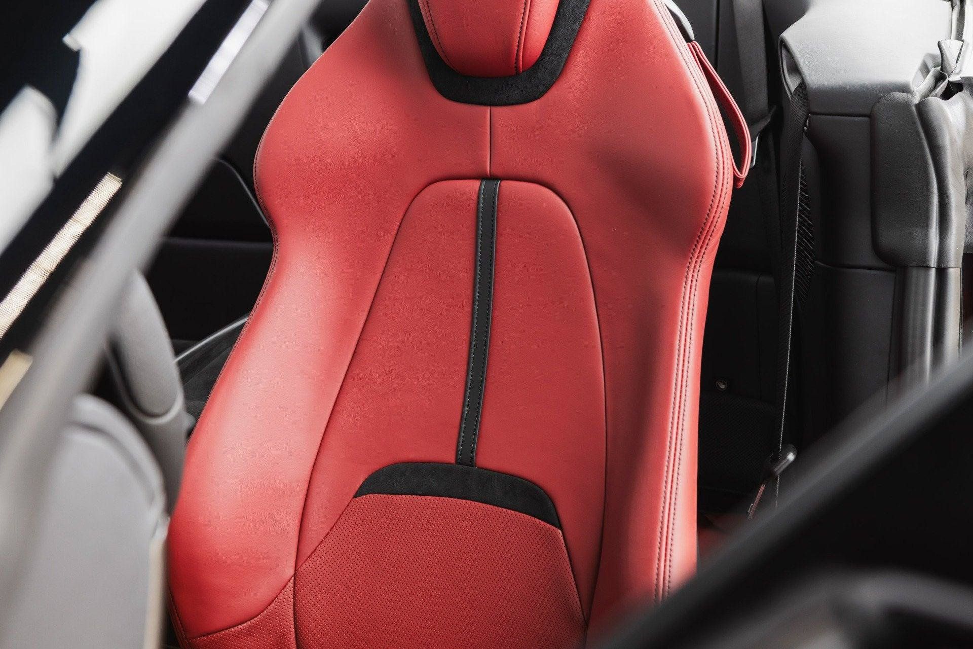 Certified 2024 Ferrari Roma Spider RWD image 58