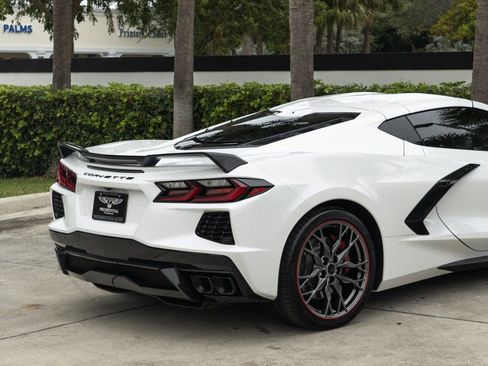 Used 2023 Chevrolet Corvette 2dr Stingray Coupe w/ Z51 Performance Package image 7