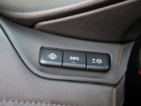 Used 2020 Cadillac Escalade ESV Premium Luxury image 28