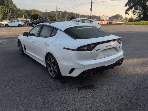 Used 2020 Kia Stinger GT2 AWD/4WD image 5