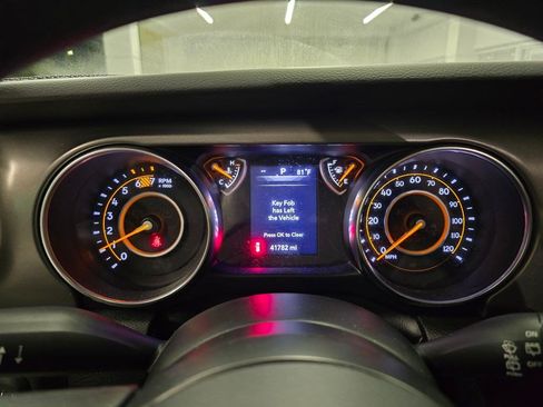 Used 2023 Jeep Wrangler Unlimited Sport AWD/4WD image 20