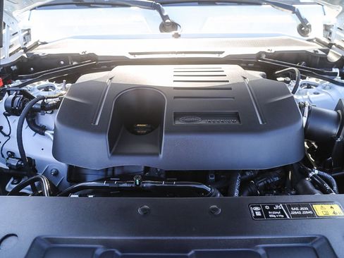 Used 2023 Land Rover Defender 110 X-Dynamic SE image 29