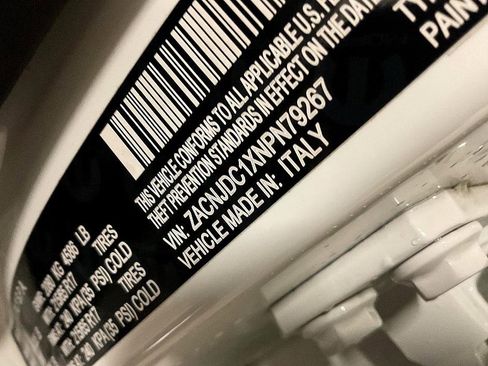 Used 2022 Jeep Renegade Trailhawk image 31