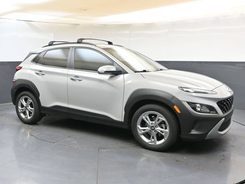 Certified 2023 Hyundai Kona SEL FWD image 7