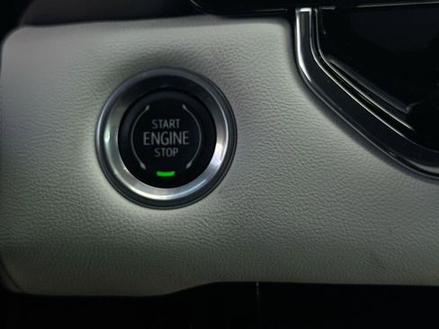 Used 2023 GMC Canyon AT4X image 22