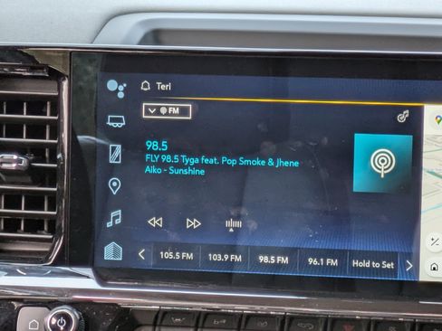 Used 2022 Chevrolet Silverado 1500 ZR2 w/ Technology Package image 19