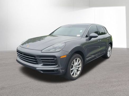 Used 2021 Porsche Cayenne AWD/4WD image 11